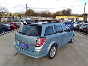 Opel Astra Caravan 1.7 CDTI KLIMA,ČR,ŠPATNÁ SPOJKA - 4