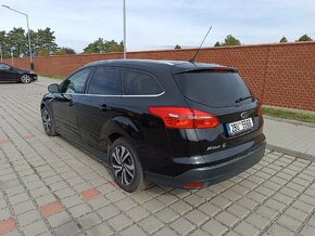 Ford Focus Titanium 2.0TDCi - 4