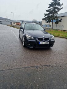 BMW 523i - 4