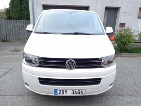 Volkswagen Caravelle T5.1 103kw 8 míst - 4