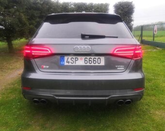 Audi A3 Sportback S-line Virtual - 4