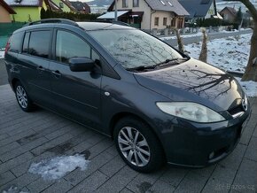 Mazda 5 - 4