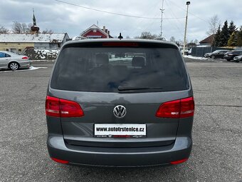 VW TOURAN 1,2 TSI - LIFE - SERV. KNIHA - HEZKÝ STAV - 4