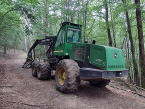 Prodám harvestor 1270D ECO III - 4