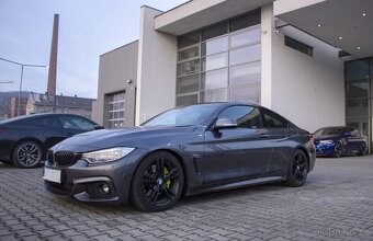 BMW F32 kupé 435i ČR 306konni Serviska, historie - 4