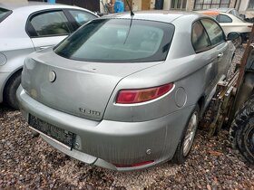 Alfa Romeo GT 1.9JTDM 16V na náhradní díly - 4