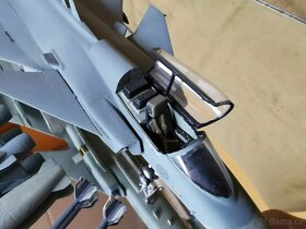 Jas-39 Grippen 1/72 švédské letectvo - 4