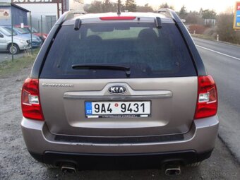 Kia Sportage momentálně bez stk - 4