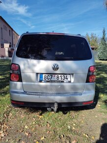 VW Touran 1.9 TDi 77 kW - 7 míst - 4