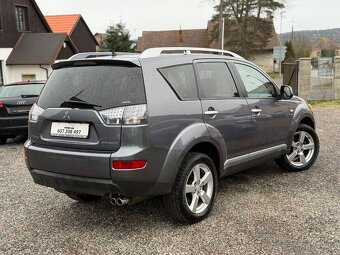 Mitsubishi Outlander 2.2DiD 4x4 115kw 1.majitel TOP - 4