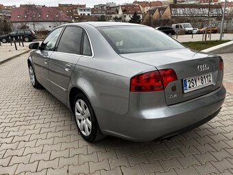 AUDI A4B7 sedan - 4