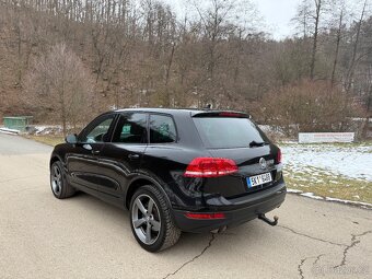 Volkswagen Touareg - 4