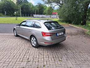 Skoda superb 2.0 tdi 110kw Dsg 2016 - 4