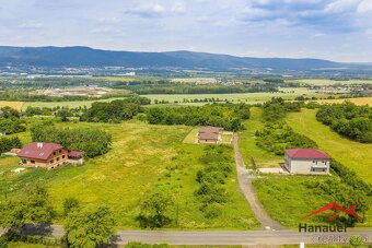 Prodej pozemku k bydlení, 1060 m2, Modlany - Kvítkov - 4