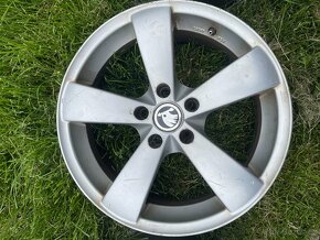 R17 - 5x 112 7,5j - 4