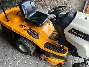 Prodám zahradní traktůrek Cub Cadet - 4