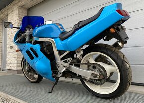 Suzuki GSX-R 750 1992 - 4