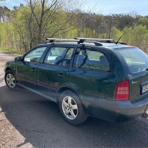 Škoda Octavia 1.9tdi 66kw - Elegance - 4