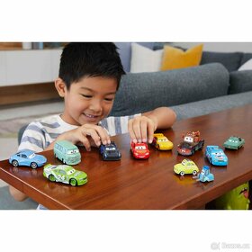 Disney Pixar Cars - kovová autíčka Mattel (11 ks) - NOVÉ - 4