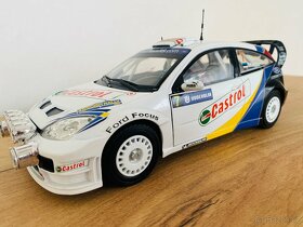 Ford Focus WRC #7 Märtin 1:18 HotWheels - 4