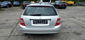 Mercedes-Benz W204 C220T CDI 2008 1.majitel TOP STAV - 4