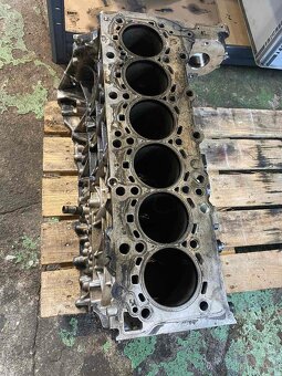 Nachradni Dily BMW 535d 530d n57d30b motorblock - 4