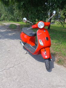 Piaggio Vespa LX 50 - 4