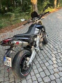 aprilia dorsoduro 750 - 4