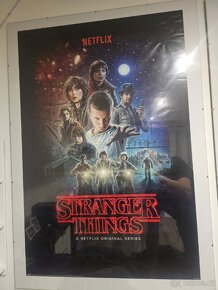 Stranger Things 1-4 - Plakáty ve sklu - 4