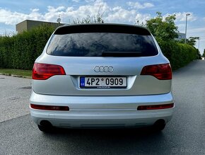 Audi Q7 3.0 TDI S-LINE Quattro TOP výbava - 4