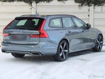 Volvo V90 2,0 T8 PHEV eAWD R-Design ČR 1.maj 16V eAWD 8A/T R - 4