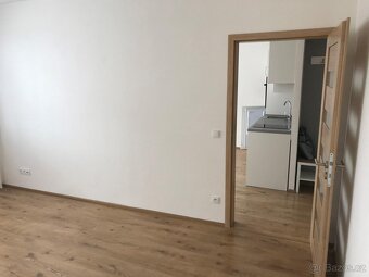 Pronájem bytu 2+kk, 45 m2,  ulice Arnošta z Pardubic,  Pardu - 4