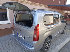 Prodám Toyota Proace city Verso 1.5D 96Kw 2024  1100Km - 4