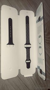 Apple Watch Series 6 Nike Edition Space Grey 40mm Aluminium - 4