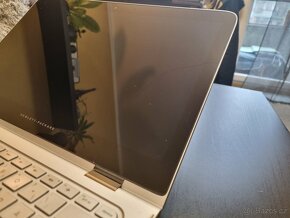 HP spectre x360  13-4032 - 4