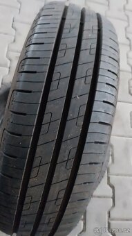 Prodám 2 x letní pneu Goodyear 175/65/14 - 4