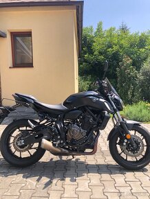 Yamaha mt 07 - 4