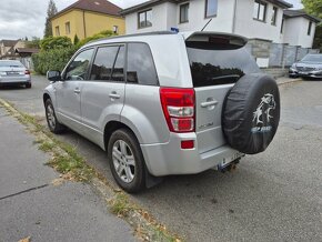 Suzuki Grand Vitara 1.9 DDiS 95kW. Manuál - 4