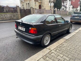 BMW E36 316i Compact - 4