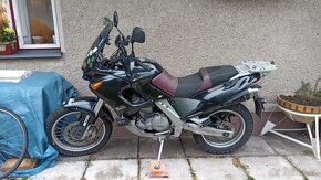 Aprilia Pegaso 650 - 4