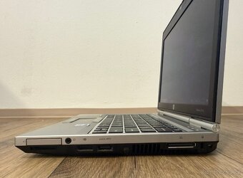 Notebook HP 2570p / 8GB RAM / i3 / SSD / PLNĚ FUNKČNÍ - 4