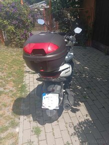 Honda PCX - 4