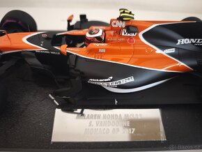 F1 McLaren MCL32 GP Monaka 2017 Vandoorne Minichamps 1:18 - 4