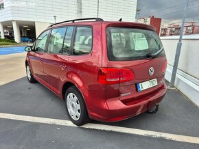 VW Touran 2.0TDi 103kW,7.míst,1.Majitel,serviska,tažné,navi. - 4