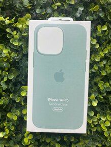 Silikonový kryt na Apple iPhone 14 Pro - 4