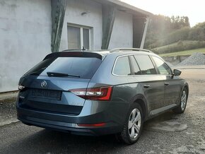 Škoda Superb 3 combi 2.0TDI 110kW DSG Xenony 1.Majitel - 4