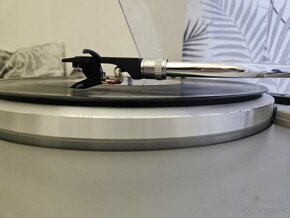 Technics SL-Q3 Fully-Automatic Quartz-Locked Direct-Drive - 4