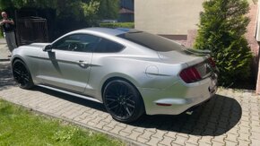 Ford mustang 3.7 V6 - 4