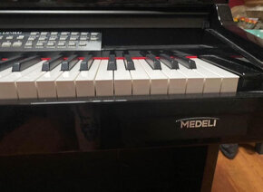 Medeli DIGITAL PIANO 600 - 4