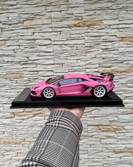 Dino Model - Lamborghini Aventador SVJ, 1:18, 30ks - 4